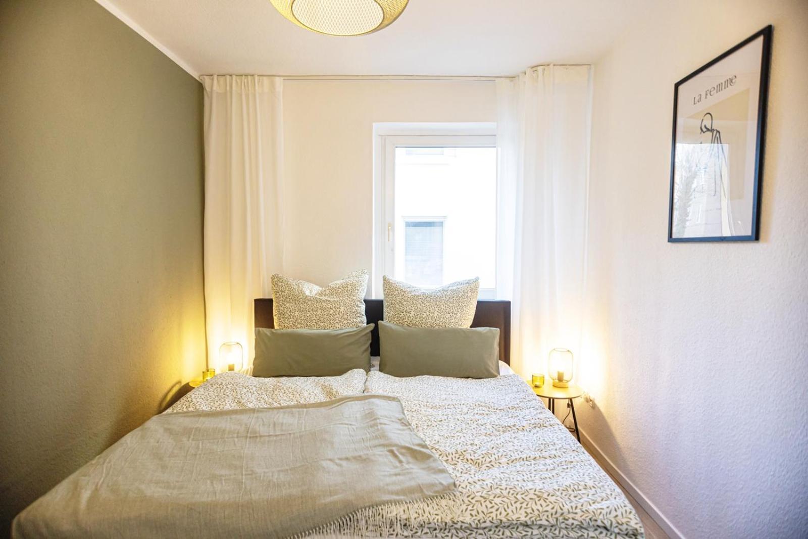 Blossfeld-Apartments Geraeumige Stadtoase Mitten Im Zentrum Mit 3 Schlafzimmern, Gratis Parkplatz, W-Lan, Netflix Jena Exterior photo